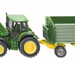John Deere mit Frontlader und Anhänger