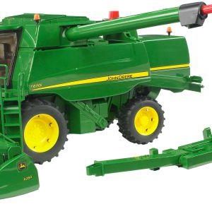 John Deere Mähdrescher T670i